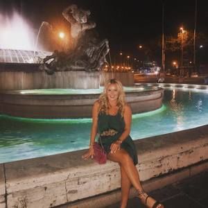 Meet your Posher, Mackenzie